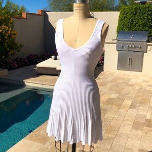 Bebe flirty little sundress size small